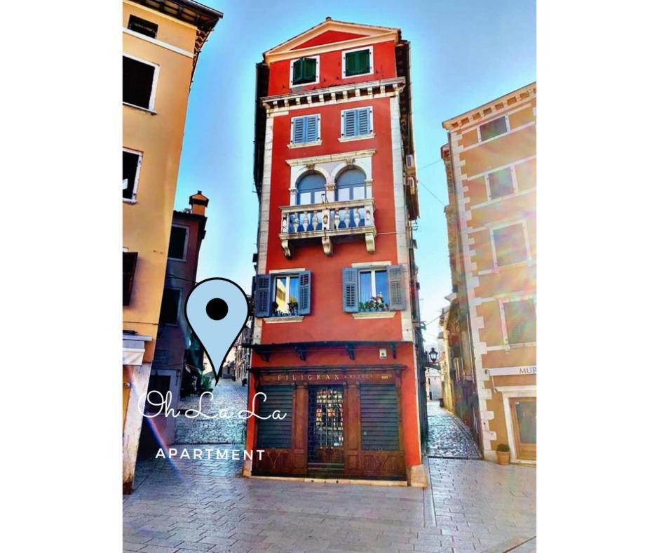 Oh La La Old Town *